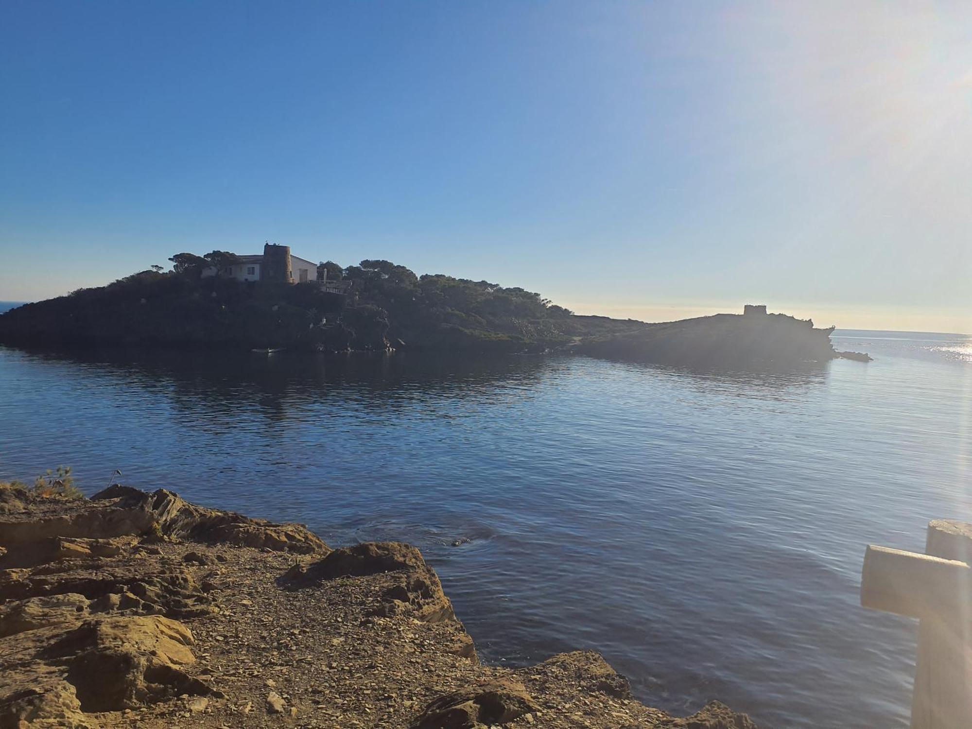 Isla Privada en Cadaqués de ensueño con 11 habitaciones dobles con baño privado y piscina Esterno foto