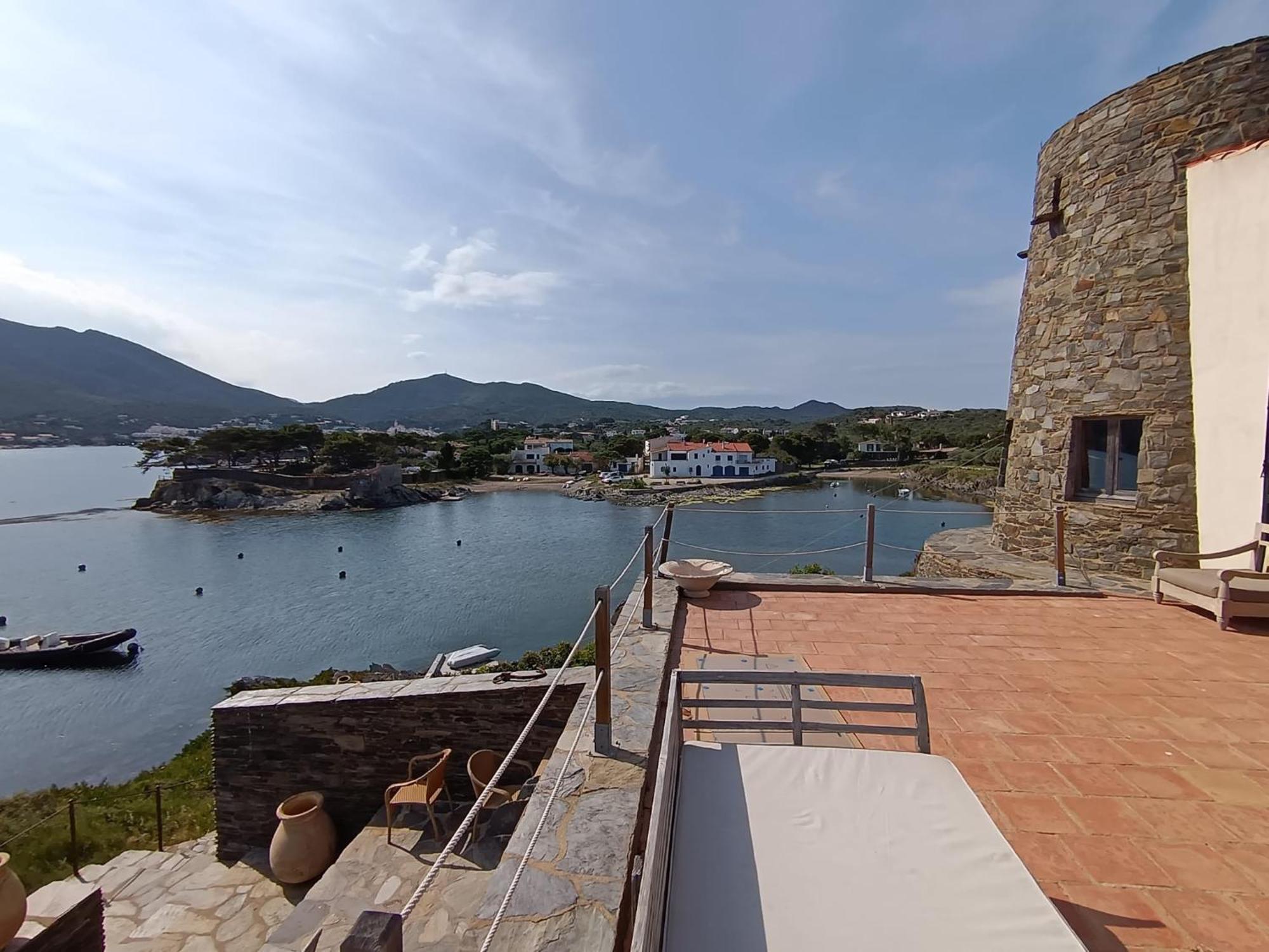 Isla Privada en Cadaqués de ensueño con 11 habitaciones dobles con baño privado y piscina Esterno foto