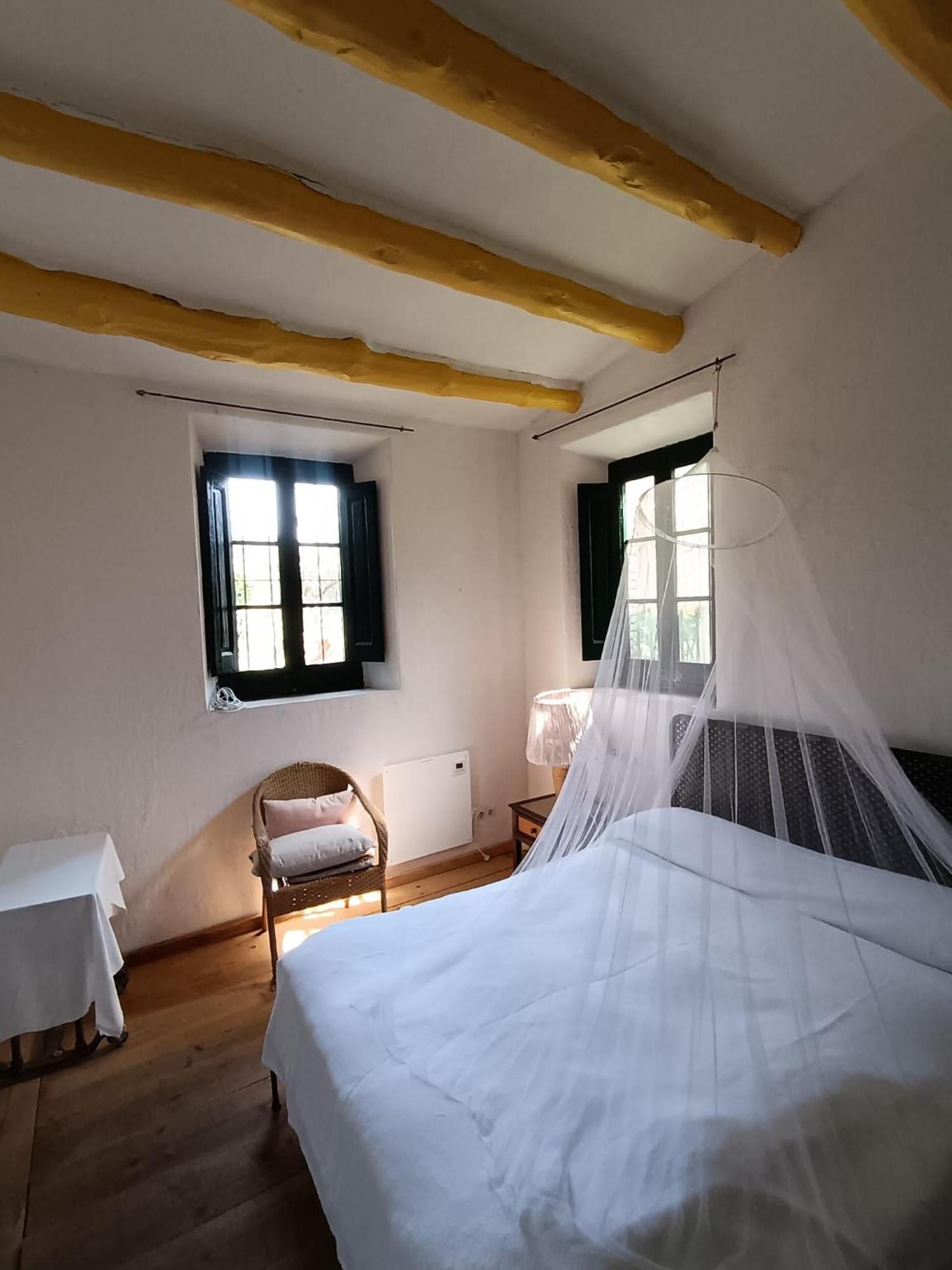 Isla Privada en Cadaqués de ensueño con 11 habitaciones dobles con baño privado y piscina Esterno foto