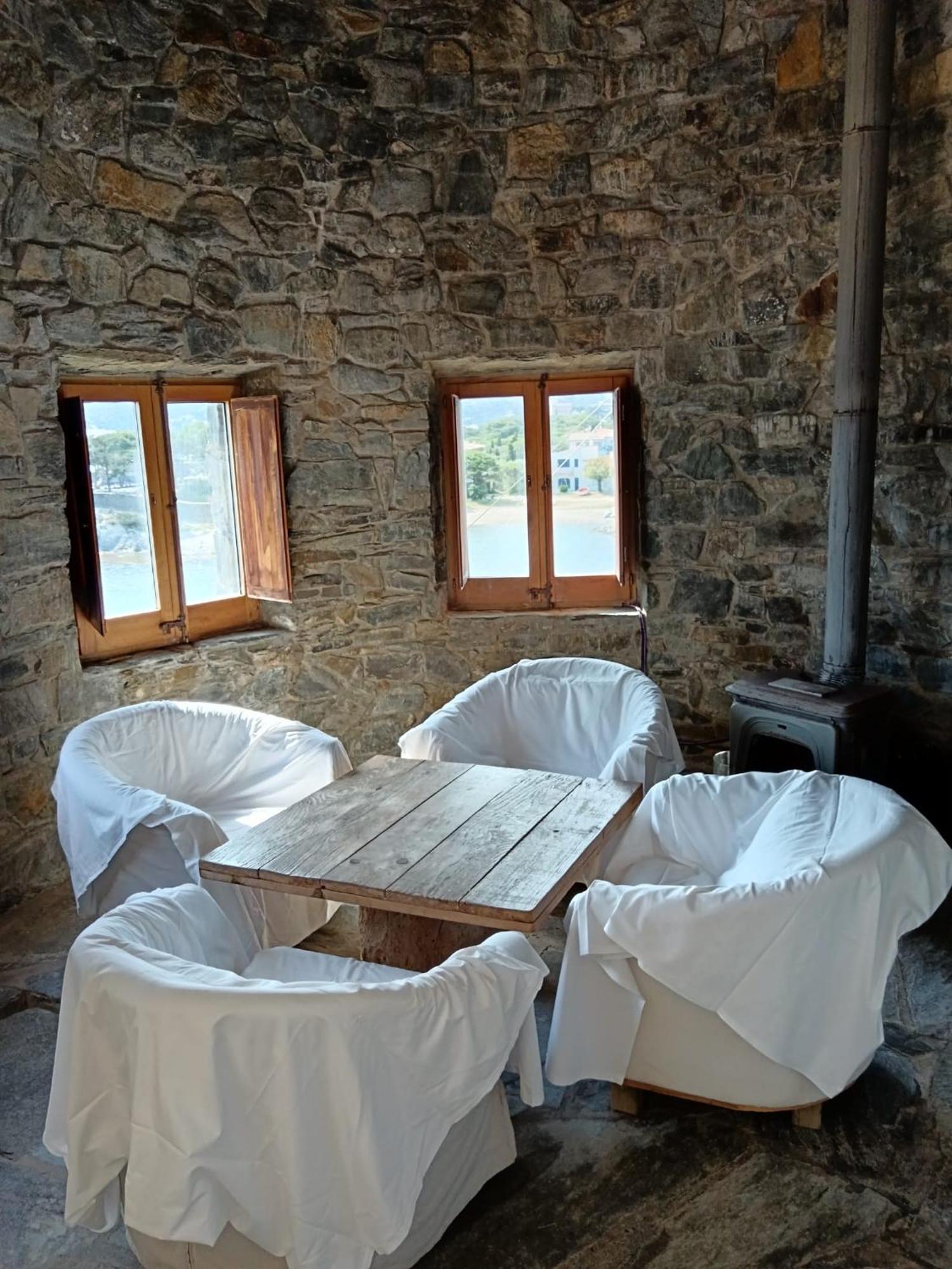 Isla Privada en Cadaqués de ensueño con 11 habitaciones dobles con baño privado y piscina Esterno foto