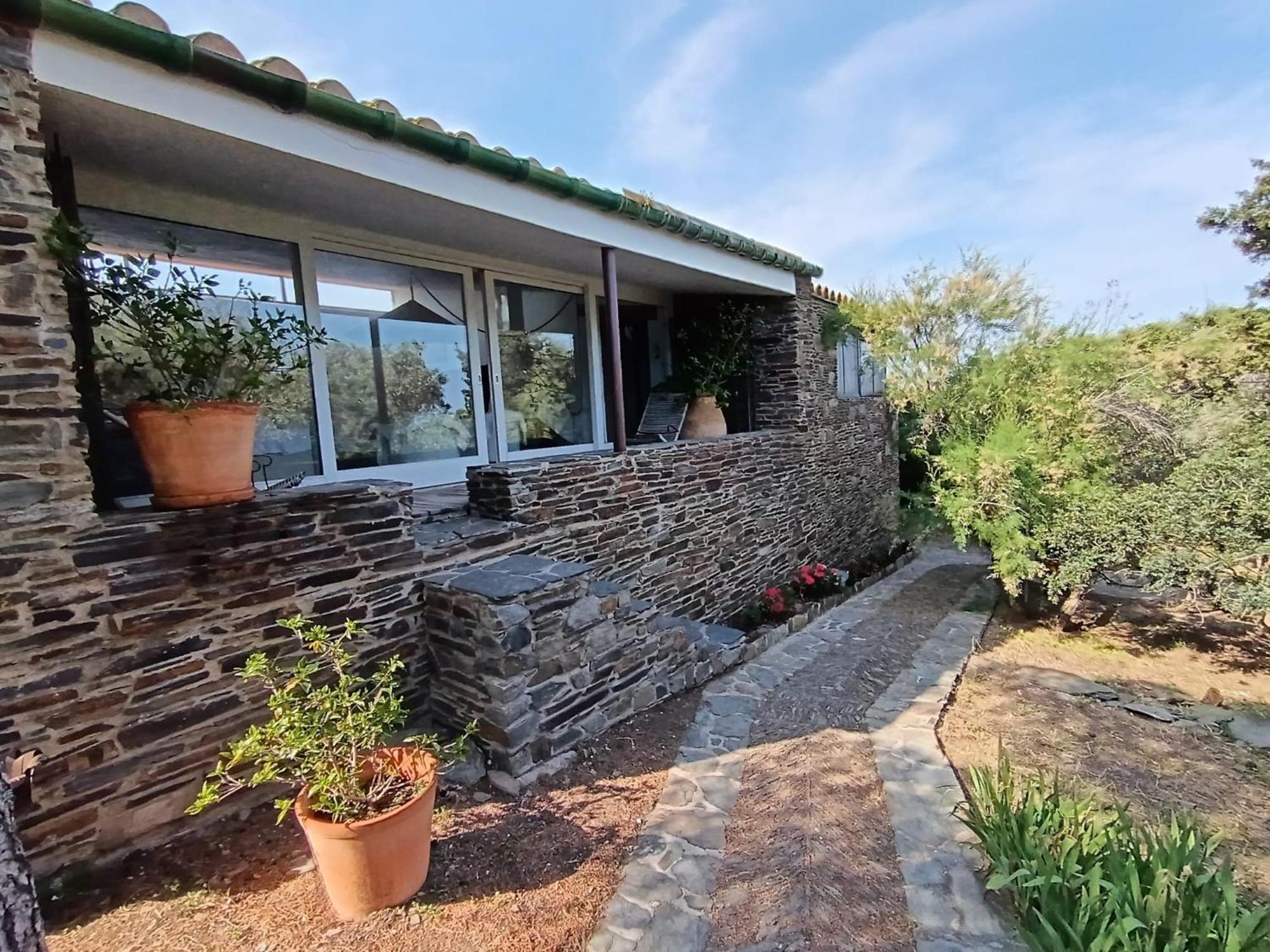 Isla Privada en Cadaqués de ensueño con 11 habitaciones dobles con baño privado y piscina Esterno foto