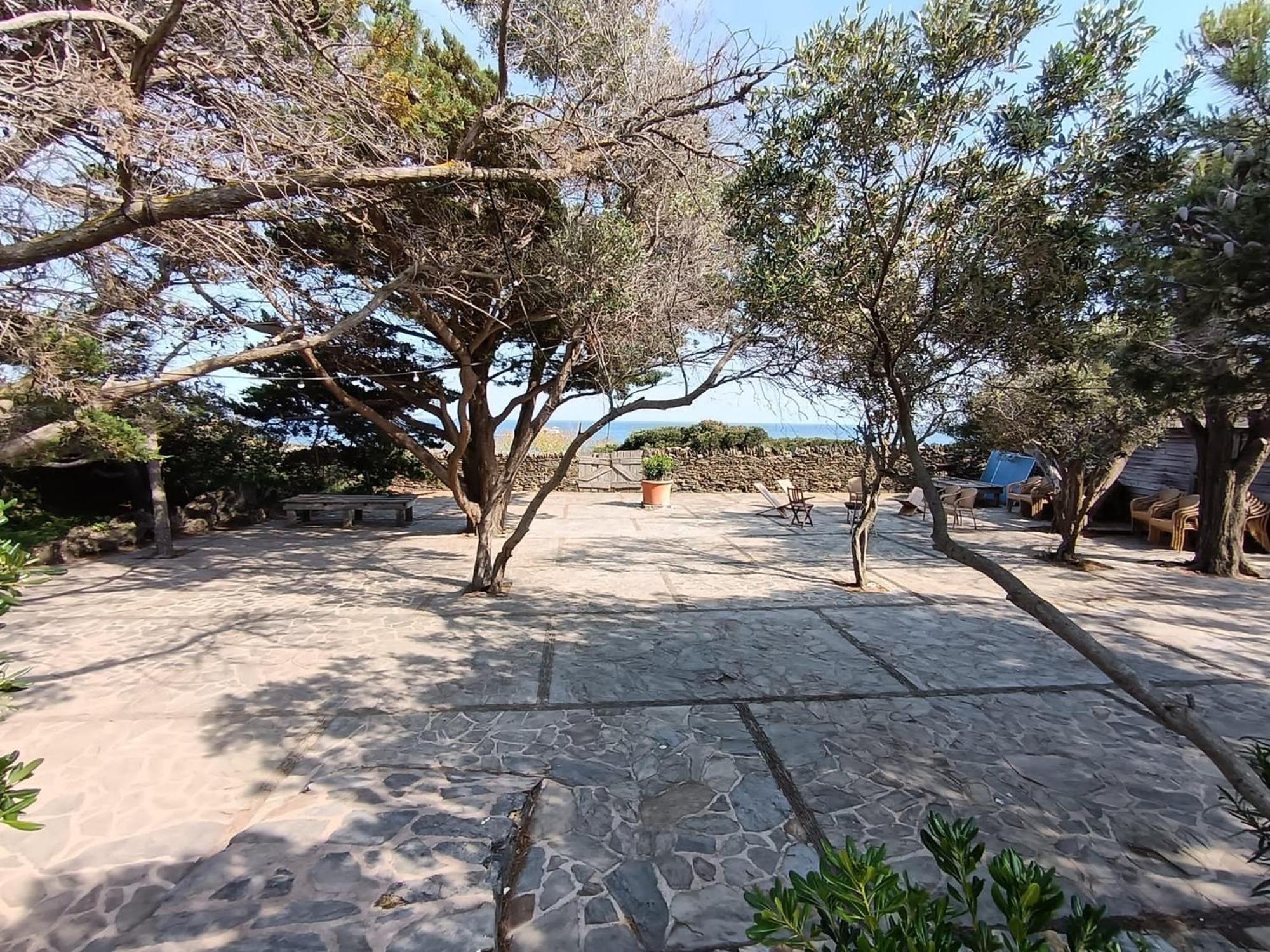 Isla Privada en Cadaqués de ensueño con 11 habitaciones dobles con baño privado y piscina Esterno foto